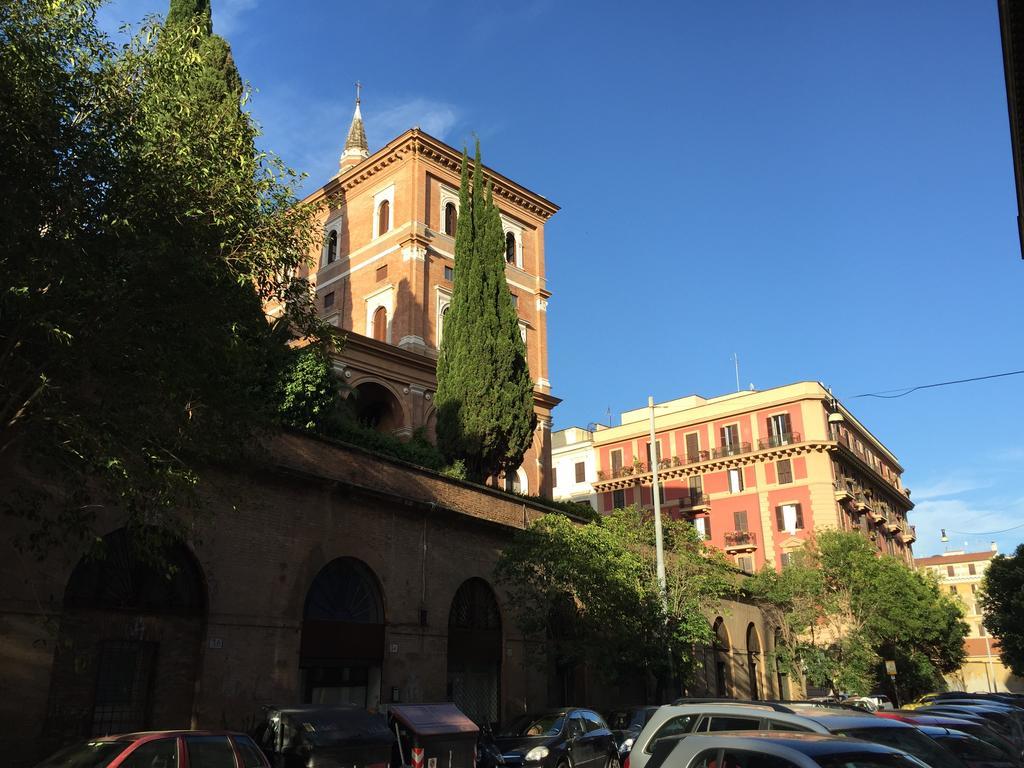 Colosseum-Apartments Rome Exterior photo